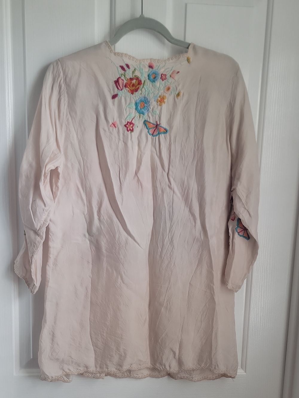 Johnny Was Blush Floral Embroidered V-Neck Tunic Top Butterfly Small S New - Picture 3 of 6